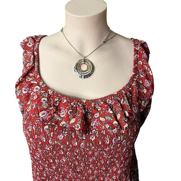 Maurices Ruffled Paisley Peasant Top Size 4X in Red and Black - Picture 4 of 10